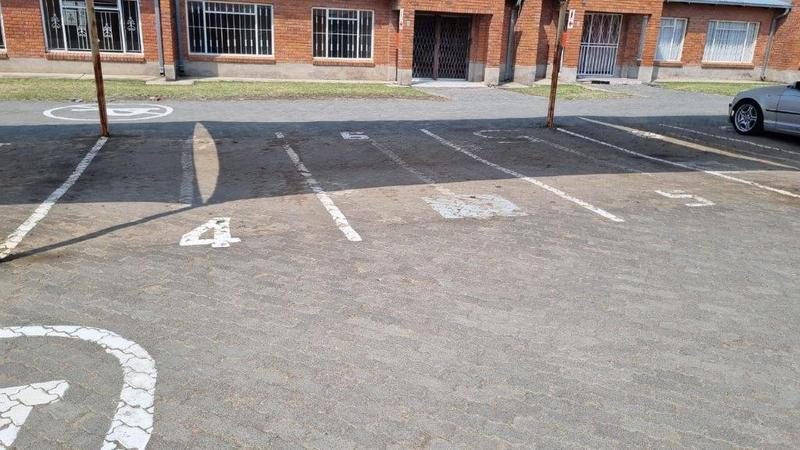 2 Bedroom Property for Sale in Ladybrand Free State